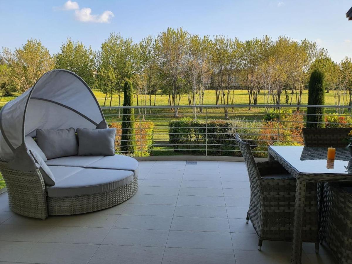 Sweet Dream Deluxe Apartment Sirmione Esterno foto