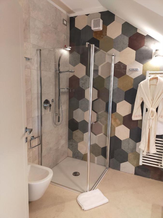 Sweet Dream Deluxe Apartment Sirmione Esterno foto