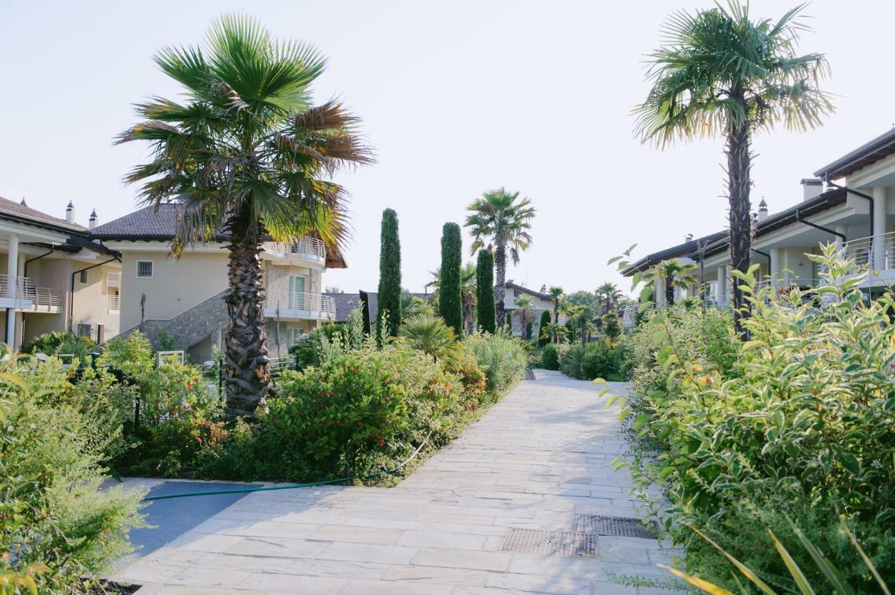 Sweet Dream Deluxe Apartment Sirmione Esterno foto