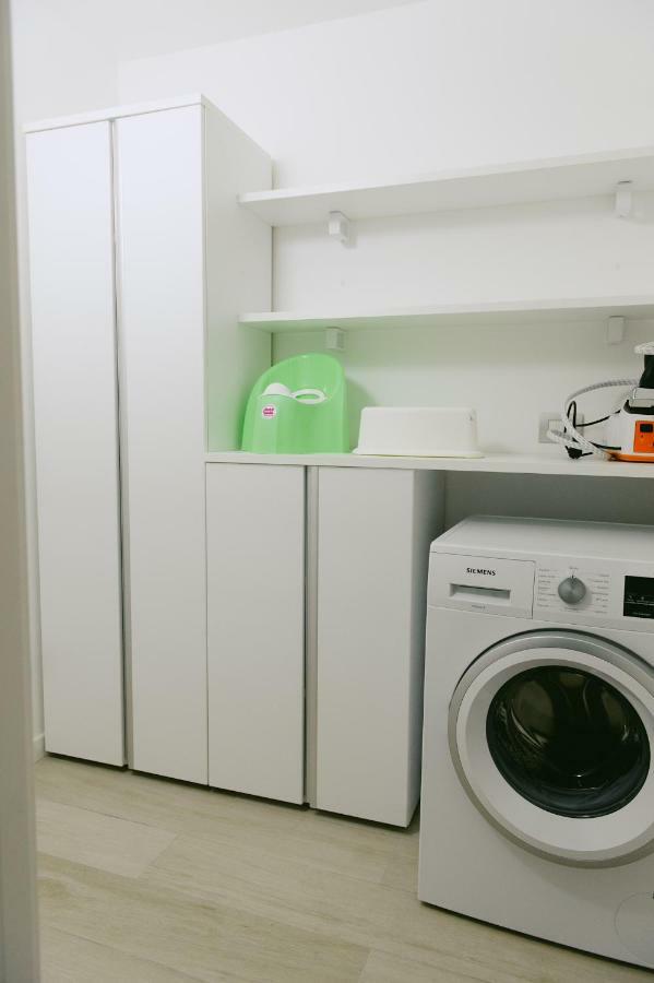 Sweet Dream Deluxe Apartment Sirmione Esterno foto